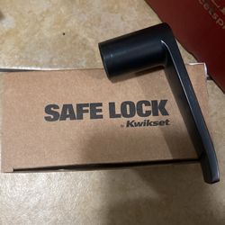 Closet Door Lock