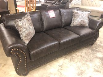 Sofá $548.95 Loveseat $548.95