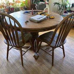 Round Dining Table And 4 Chairs