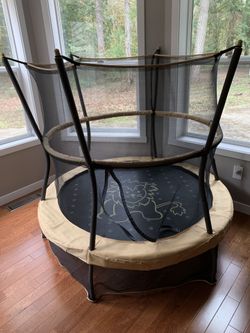 Skywalker Safari 60" Trampoline W/Enclosure