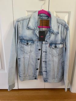 NEW With Tags Levi’s Trucker Jacket