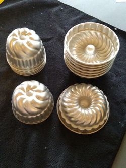 Vintage Mold 13 And All