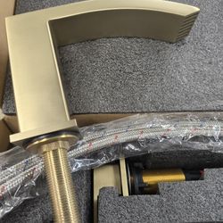 Brushed Gold Faucet 