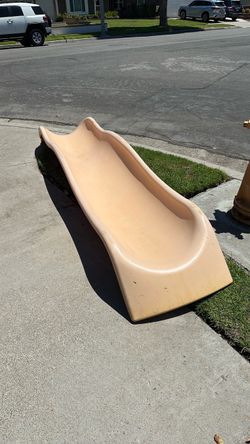 Slide for playground equipment Slide for playground equipment