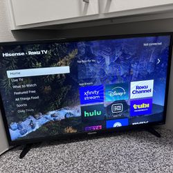 32 Inch Hisense Roku tv 
