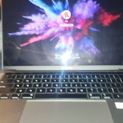 13in MacBook Pro With Touch bar