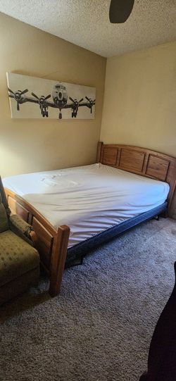 Queen Temporpedic Bed