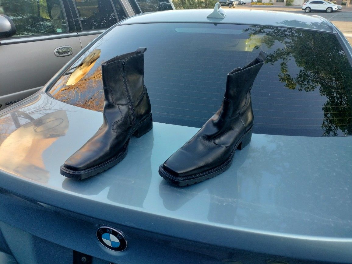 Aldo Boots With Zipper On The Side, Size 44 I Guess Fits 11-12 Men US