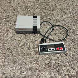 Mini Nintendo NES with over 25 In Console Games