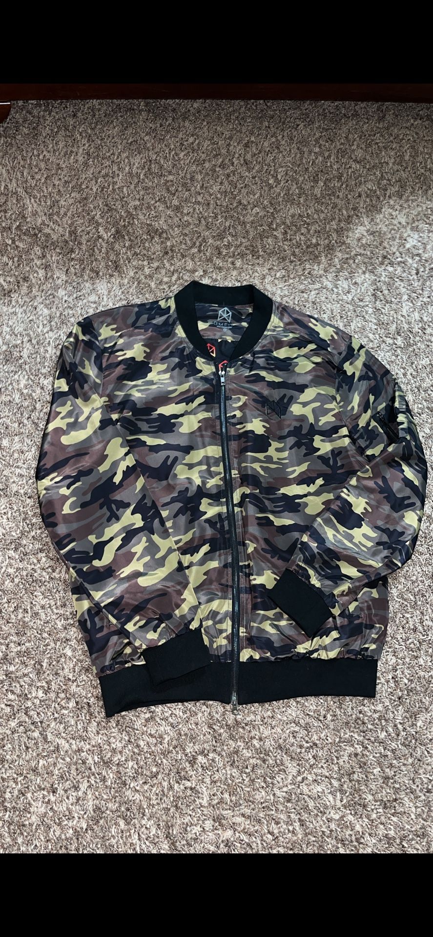 New! $80 XL Camo Jacket