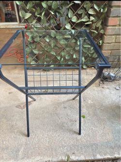Moving sale