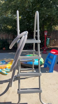 Pull Letter And Hose