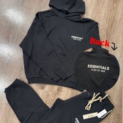 Essential Black FW24