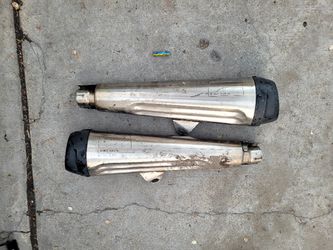 Triumph exhaust.