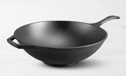 Lodge cast iron wok