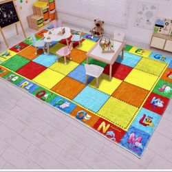 Coume Is kids classroom rug
