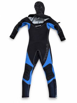 Pinnacle Edge Titanium Women’s Hooded Wetsuit - Ladies Small