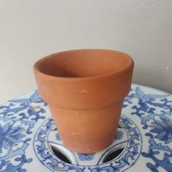 6 POT PLANT - VERY SMALL SIZE - NO SAUCER - CLAY - TERRACOTA - 3.75D X 3.75H - $5 EACH