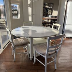 Pottery Barn Solid Wood Dining Set 