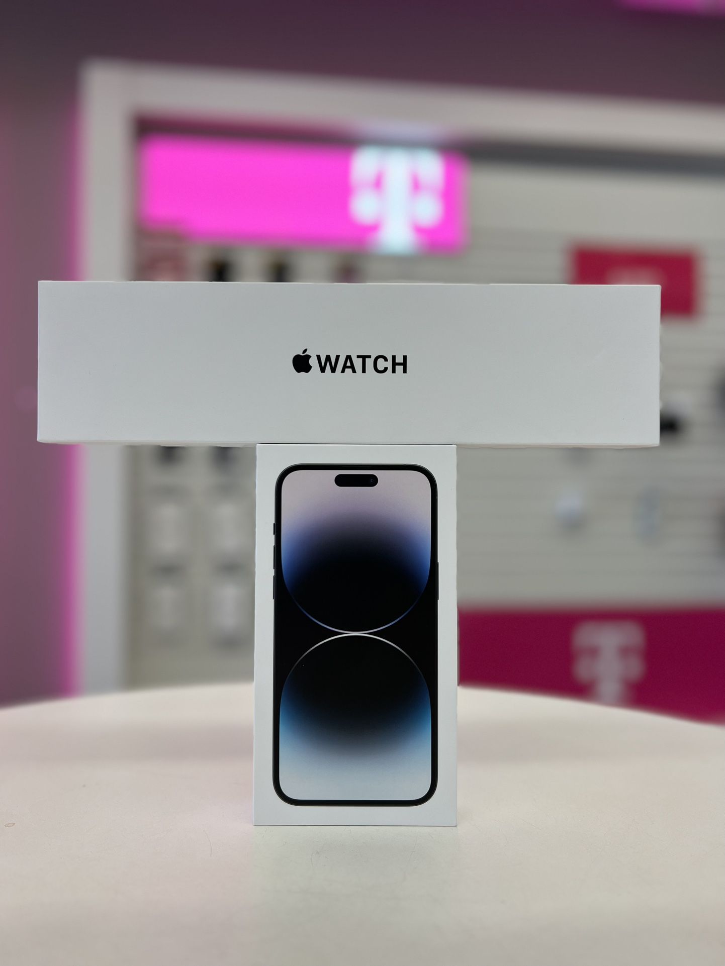 iPhone 14/Pro & apple watch