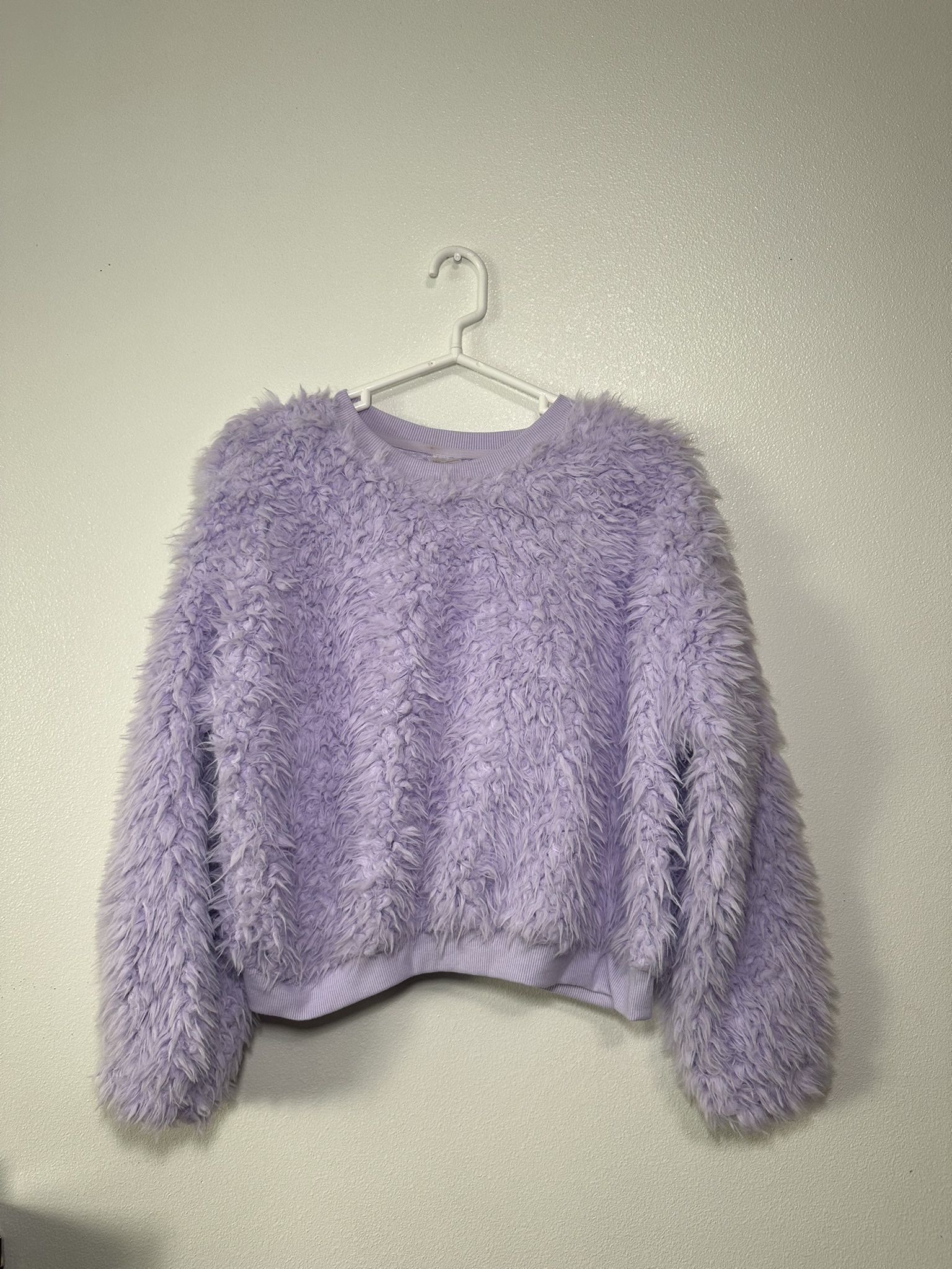 Fluffy Purple Sweater - Medium