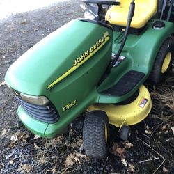 John Deere Lt155