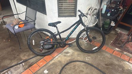 Haro Flightline One 27.5