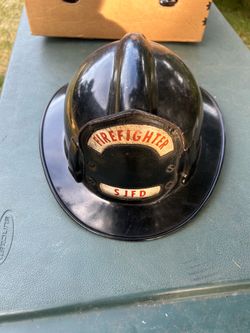 Old fireman’s helmet from the San Jose fire department -good condition  $60, cash or Venmo, meet in person at my house or somewhere convenient. I’m in