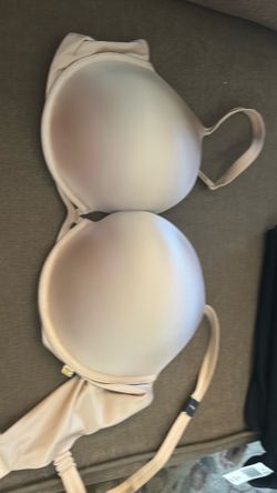 Victoria’s Secret bra size 36 DD