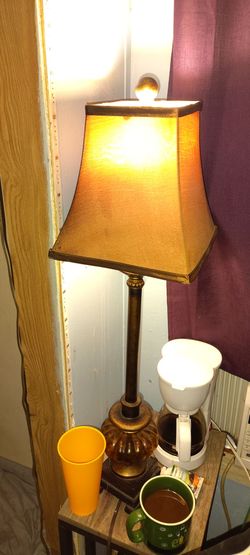 Vintage stifle solid brass table lamp