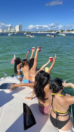 Día En Bote - Boat Day Todas Las Semanas Descuentos