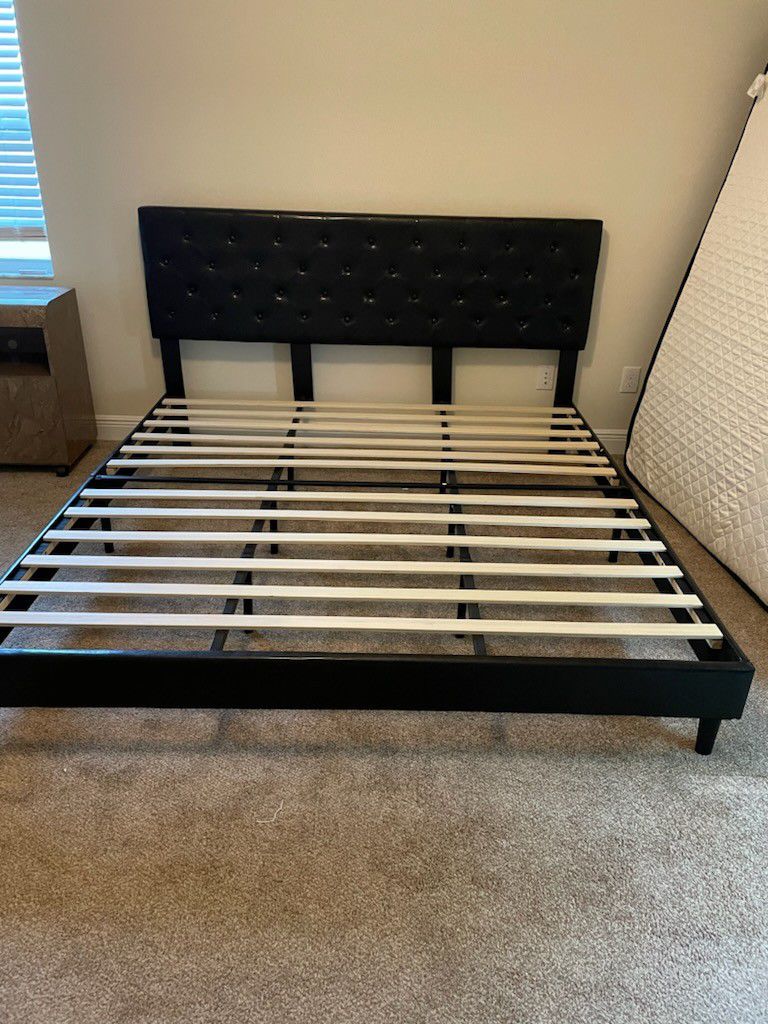 New King Size Bed Padded Frame With Headboard