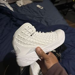 Nike Kobe Halo 3 Size 11