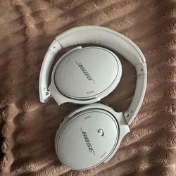 Bose Noise Canceling Headphones 
