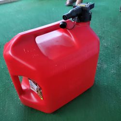 5 gal Fuel can