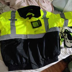 new  Size L
