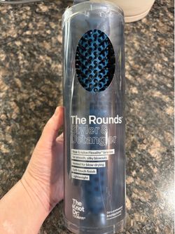 NEW THE KNOT DR. THE ROUNDS STYLER & DETANGLER THERMAL BRUSH $10!!