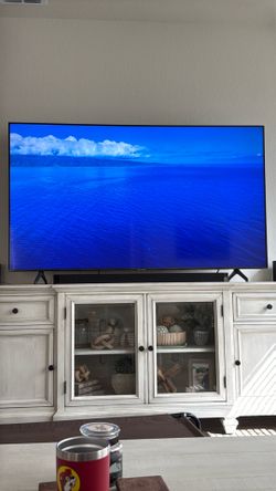75” Samsung tv like new