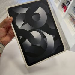 iPad Air 5th Gen WiFi 256GB 
