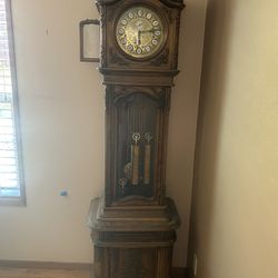 Gazo Grandfather Clock 