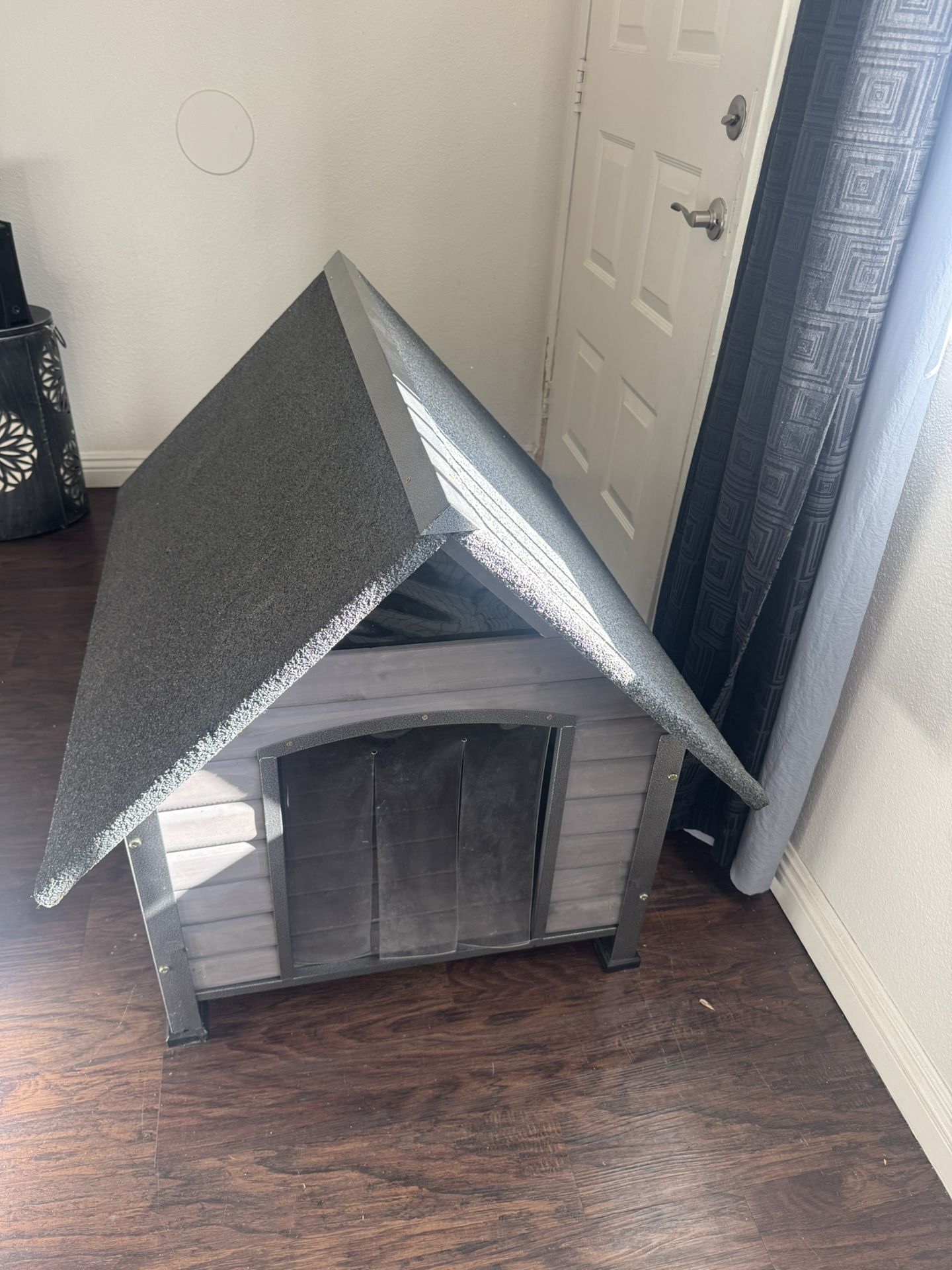 Dog House