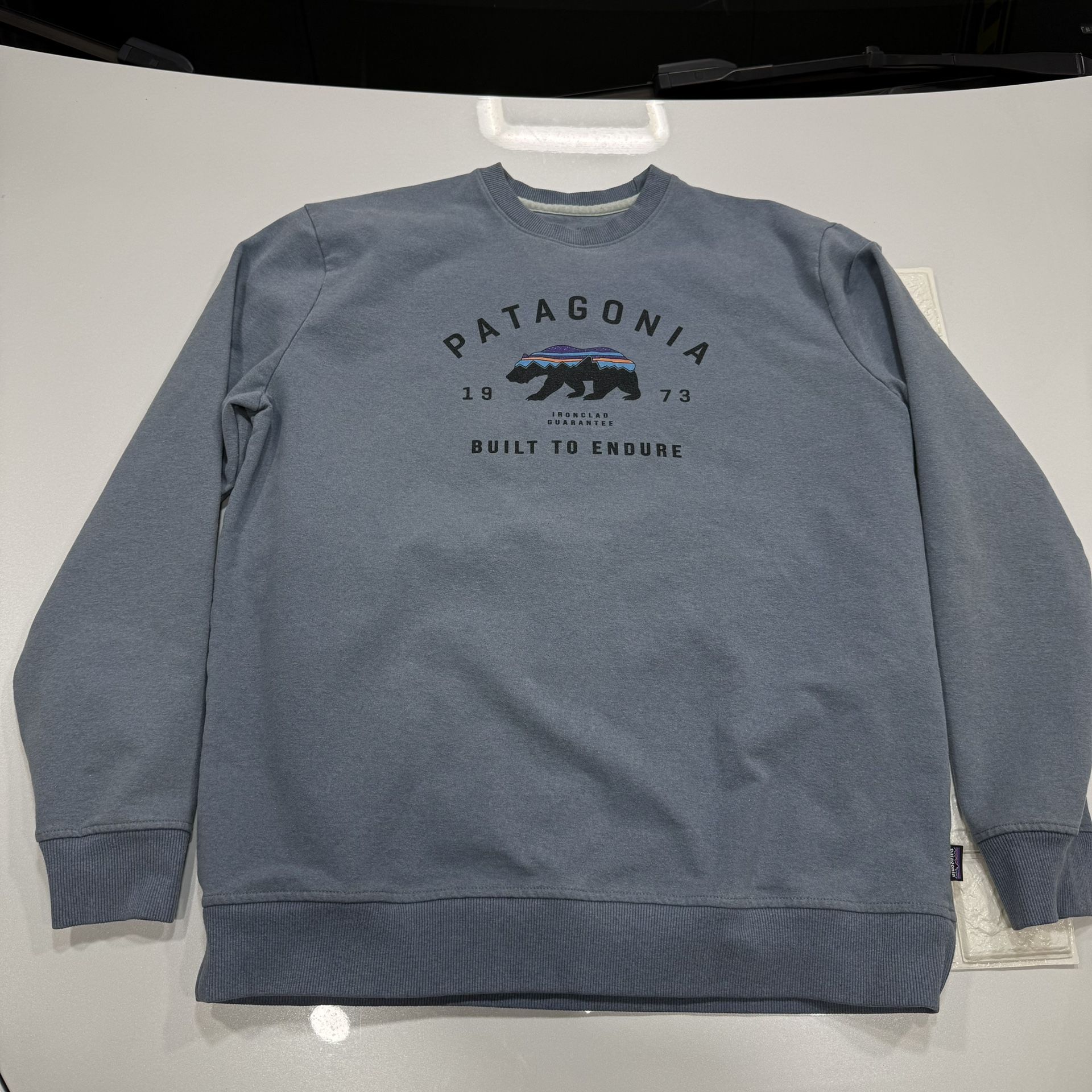 Patagonia Mens large Arched Fitz Roy Bear Uprisal Crew Sweatshirt