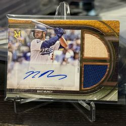 2025 Topps Museum Collection Max Muncy Signature Swatches Relic Autograph /50