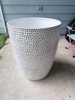 Free Large planter