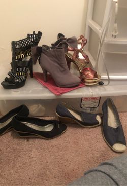 Shoe bundle! Will come package!!