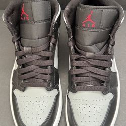 Nike Air Jordan 1 Mid Shadow Red Black Gym Red Grey 554724-096 Men’s Size 8