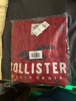 Hollister sweater