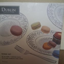 Crystal 4 Piece Plate Set 