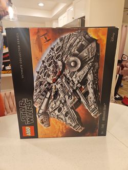 Star Wars Millenium Falcon 75192 box