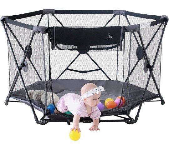 LuckyDove Portable Playpen
